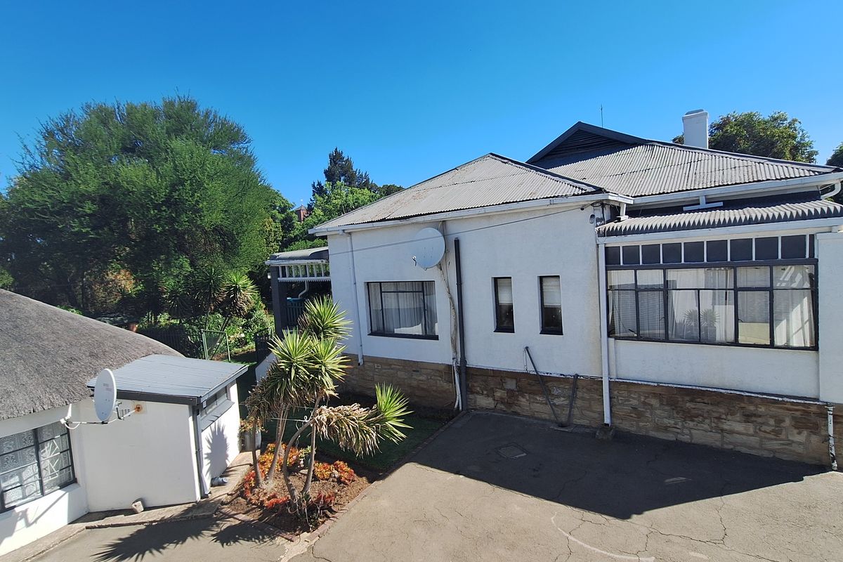 Guesthouse for sale - Photo 3