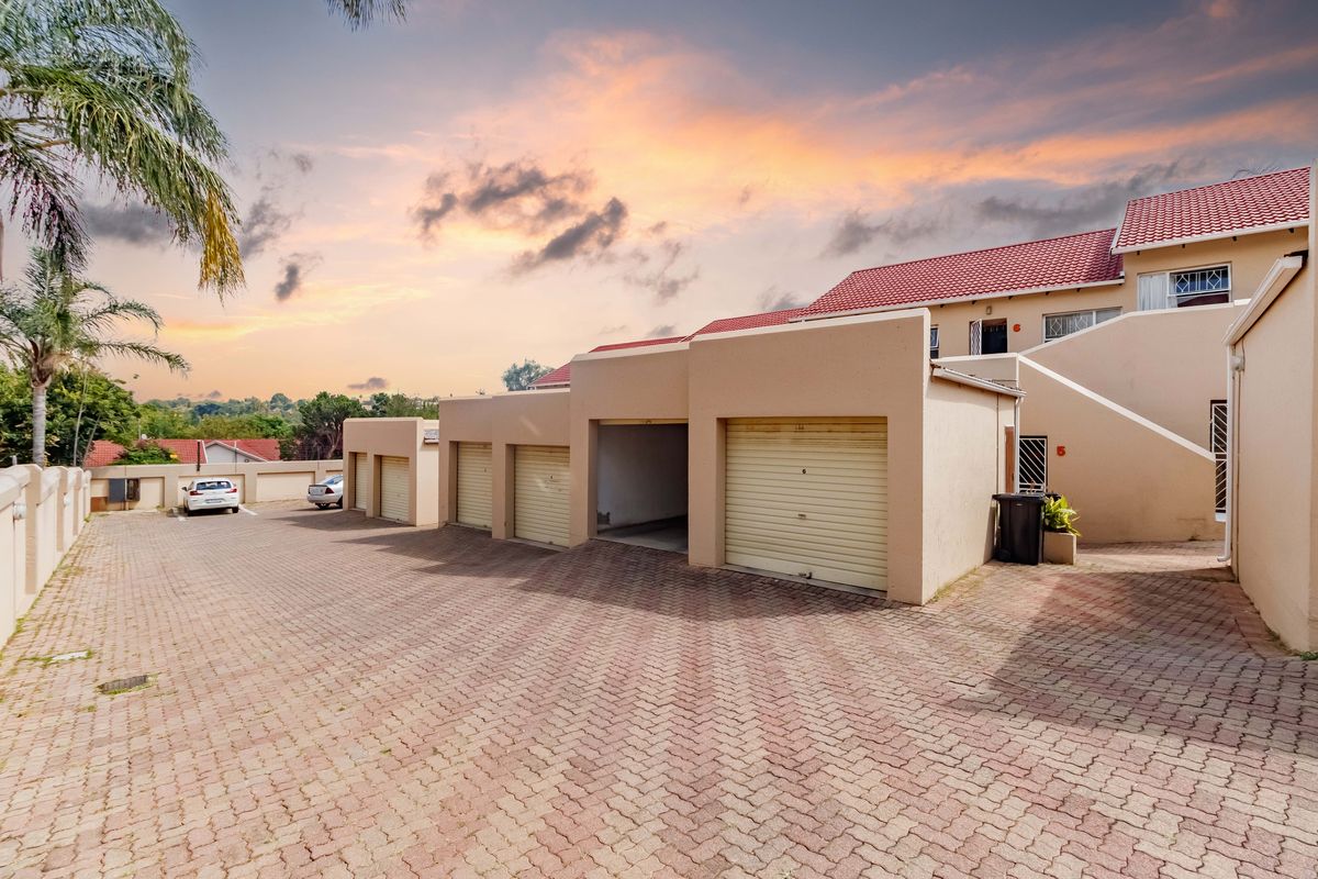 2 bed and 1 bath first floor unit - Photo 5