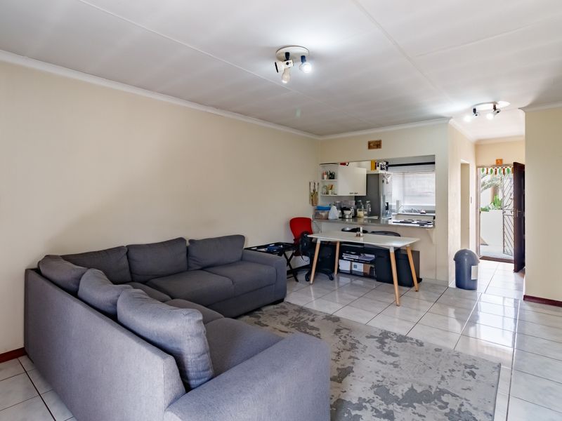 2 bed and 1 bath first floor unit - Photo 7