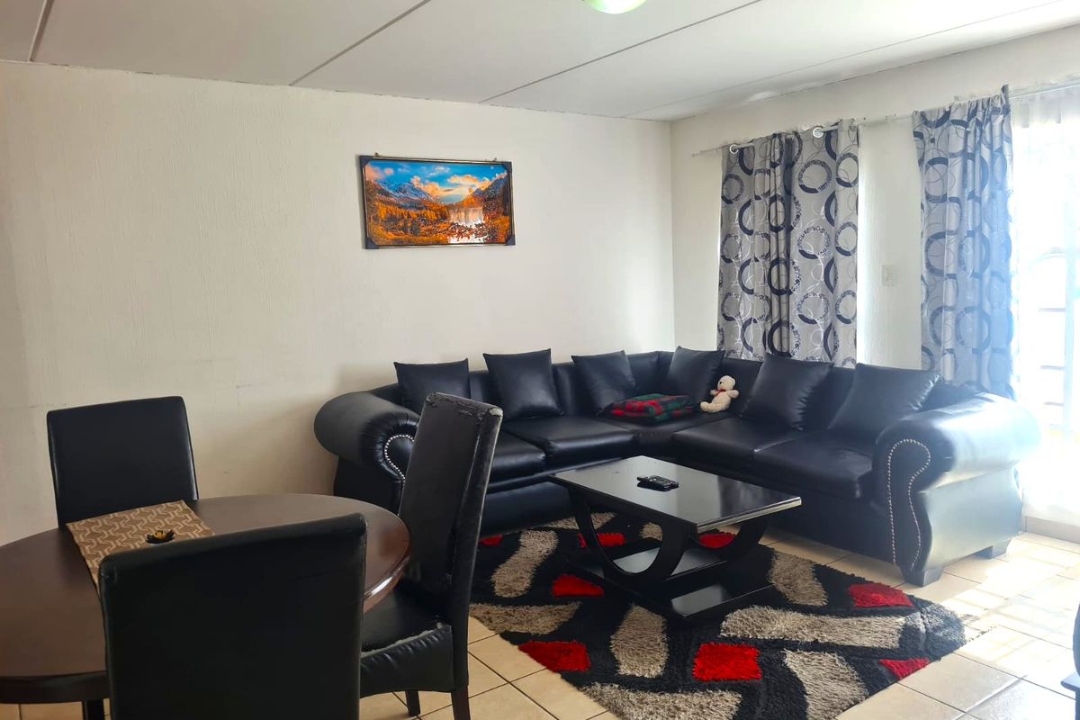 Ground Floor Gem in a Well-Maintained Complex - Photo 3