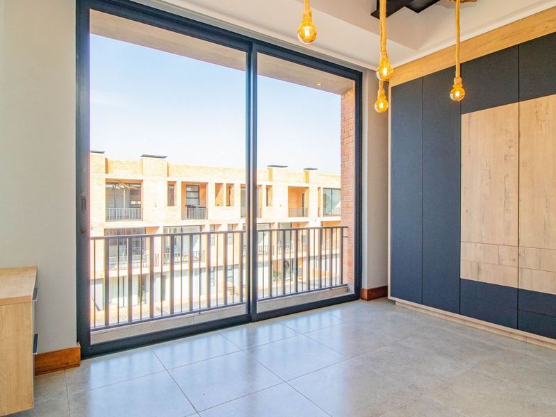 Elevated Living - Photo 10