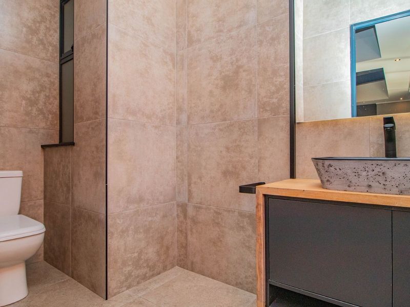 Elevated Living - Photo 5