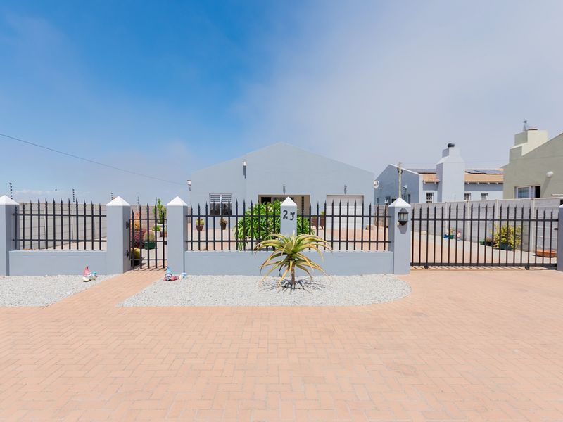 House Pending Sale In Velddrif - Photo 3