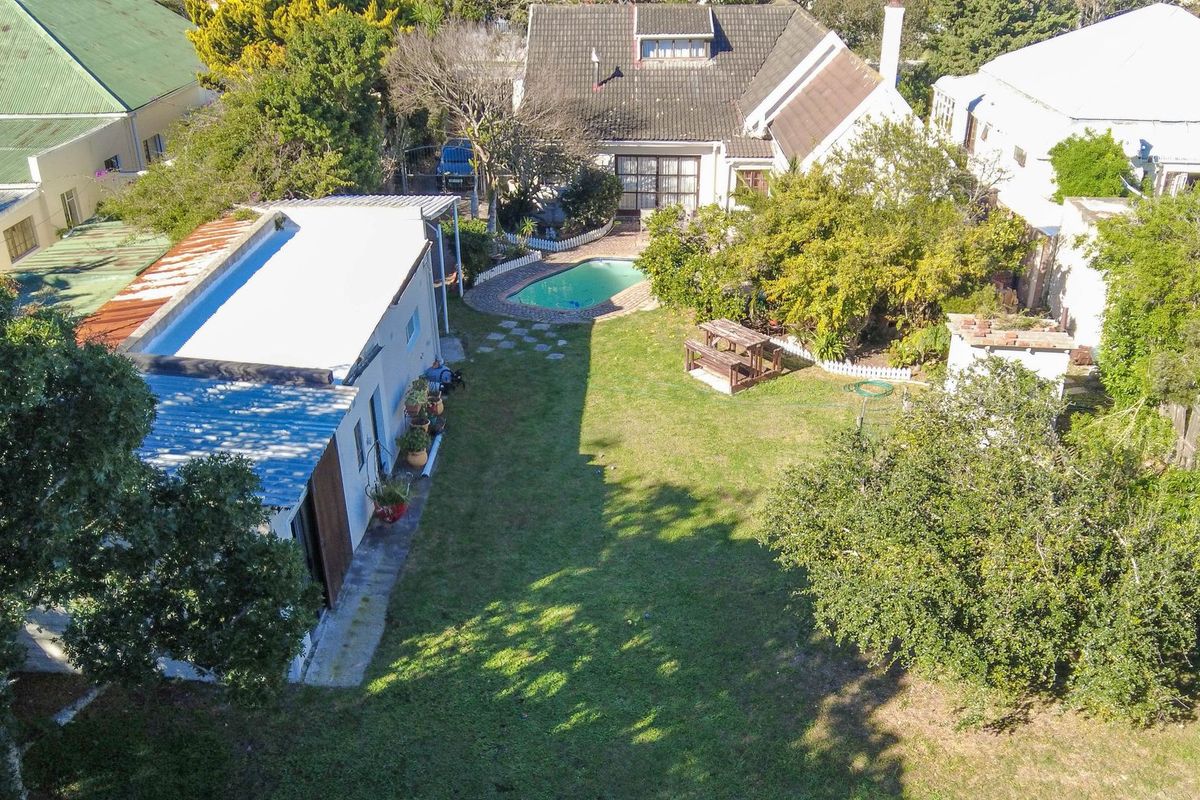 3 Bedroom Family Home in Walmer - Photo 2