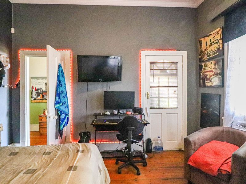 3 Bedroom Family Home in Walmer - Photo 4