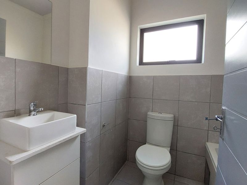 NEW DEVELOPMENT. Buy direct from the developer and SAVE more than R75,000 - Photo 8