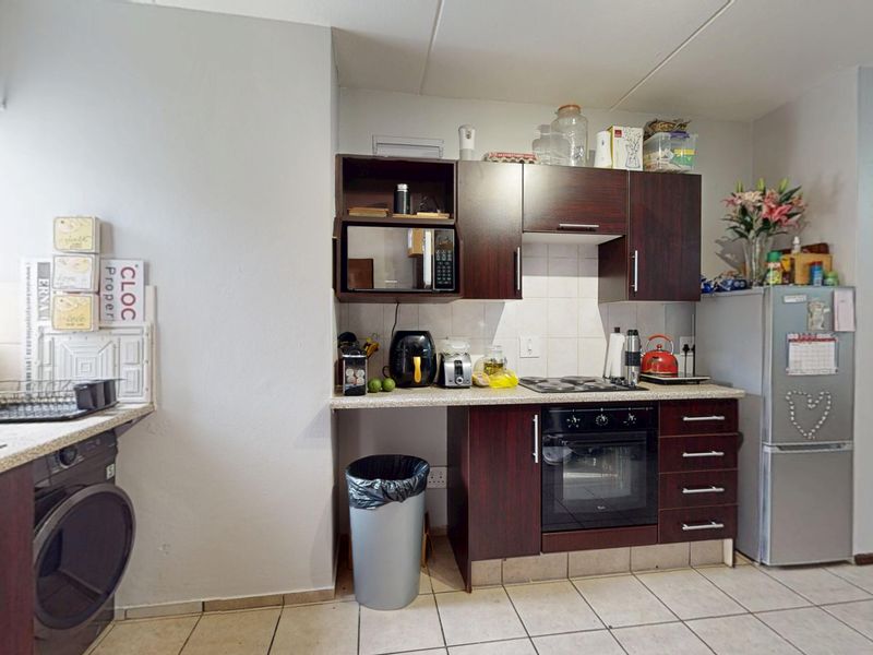 INVESTORS This is the one.  Ground floor on our LIVE NON DISTRESS AUCTION BIDDING TO START FROM R599 - Photo 3