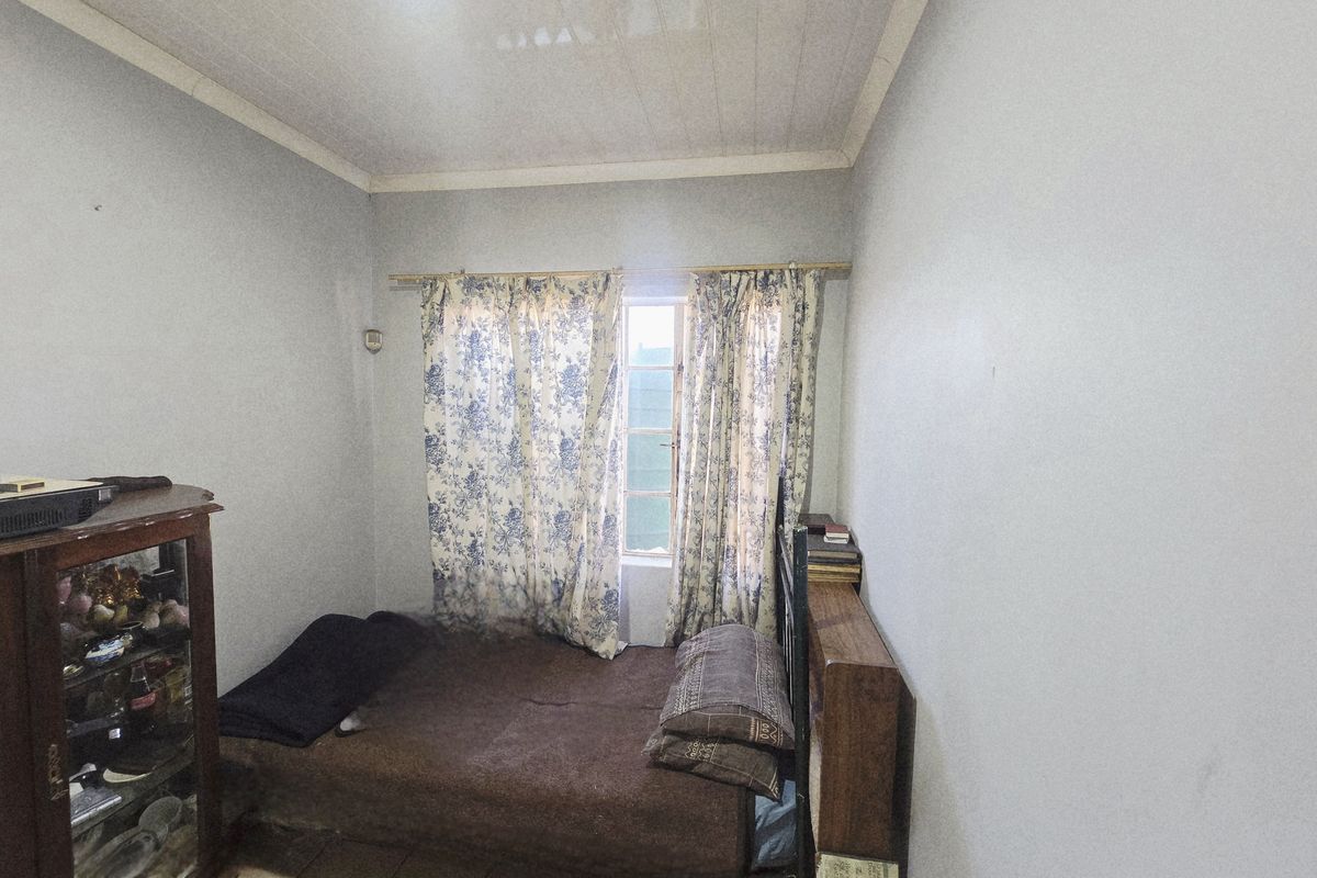 **Modern 2-Bedroom Home for Sale in Tasbet South View, Witbank** - Photo 5