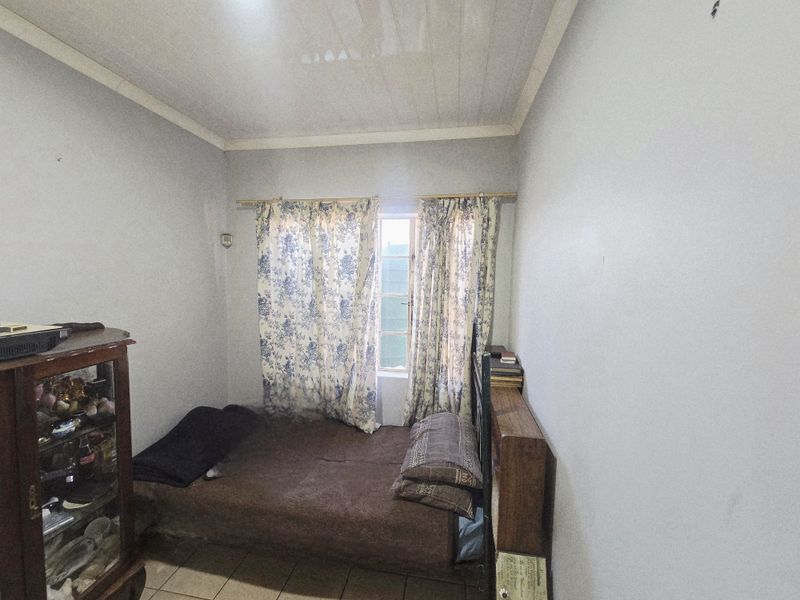 **Modern 2-Bedroom Home for Sale in Tasbet South View, Witbank** - Photo 5