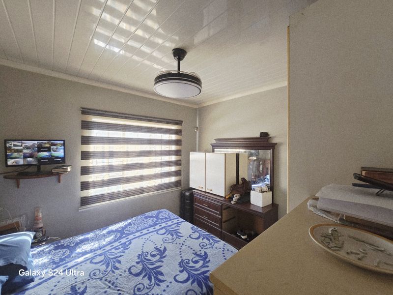 **Modern 2-Bedroom Home for Sale in Tasbet South View, Witbank** - Photo 6