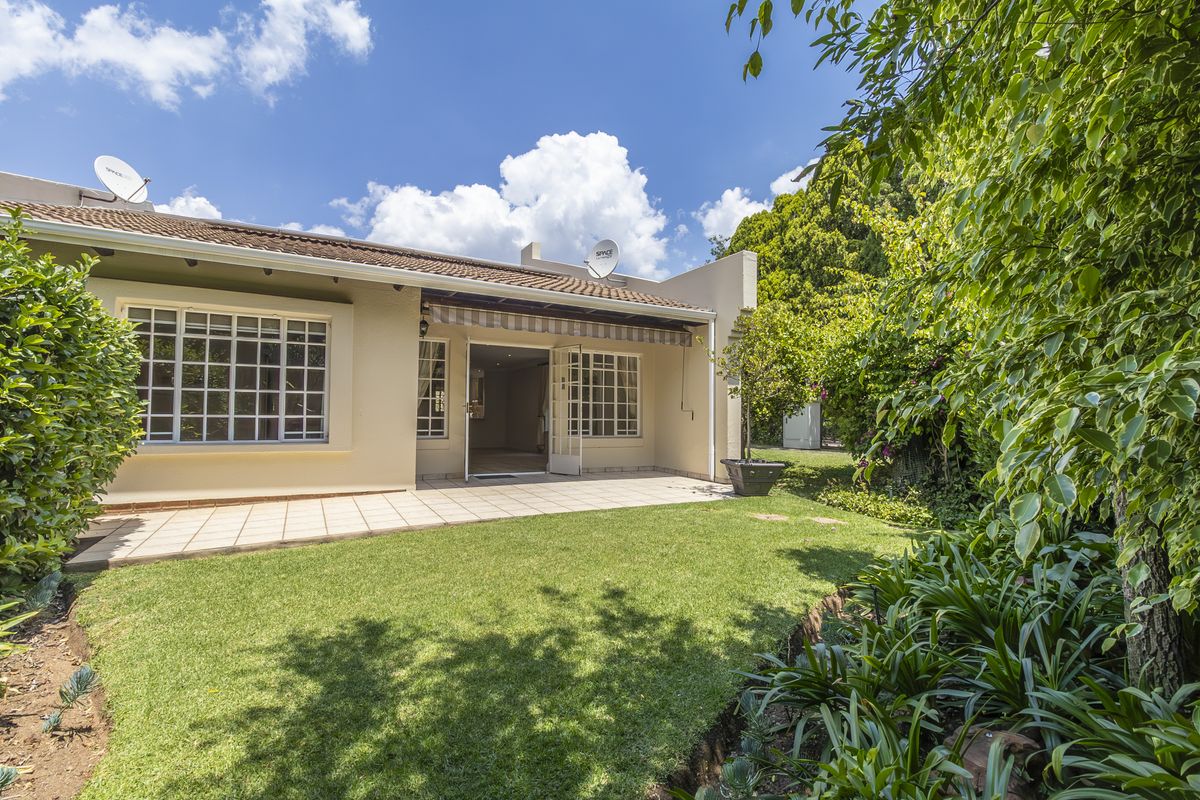 The Most Beautiful Of Them All! - Photo 2