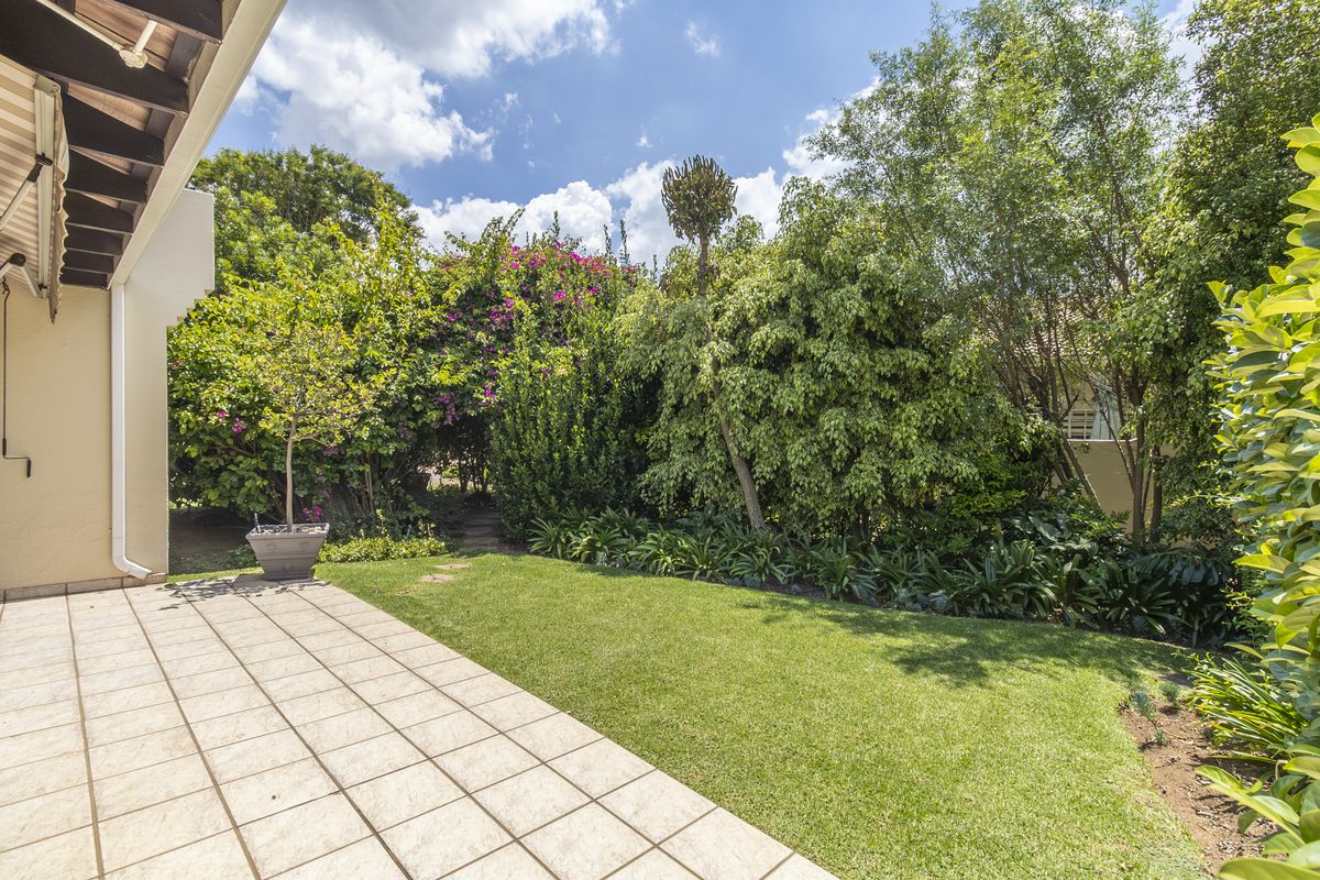 The Most Beautiful Of Them All! - Photo 3