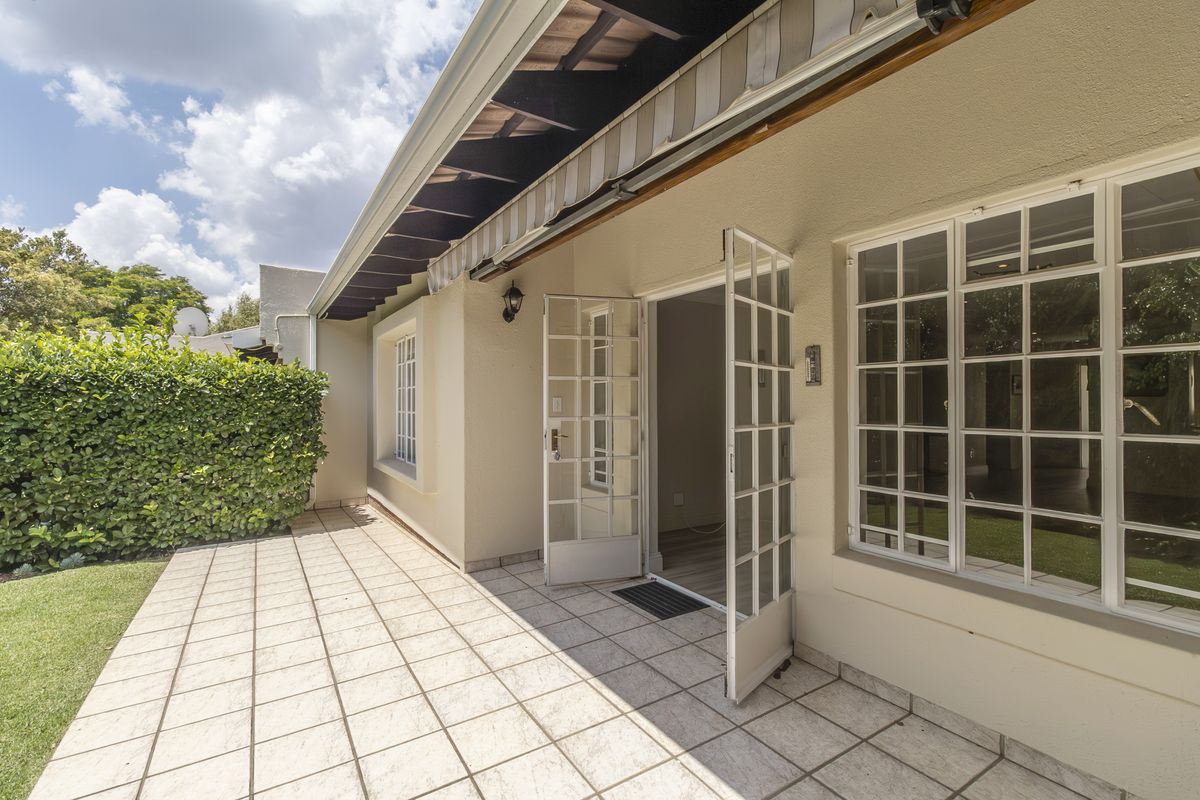 The Most Beautiful Of Them All! - Photo 4