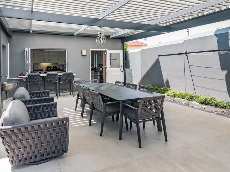 A Home Like No Other- Both Modern and Elegant - Photo 4