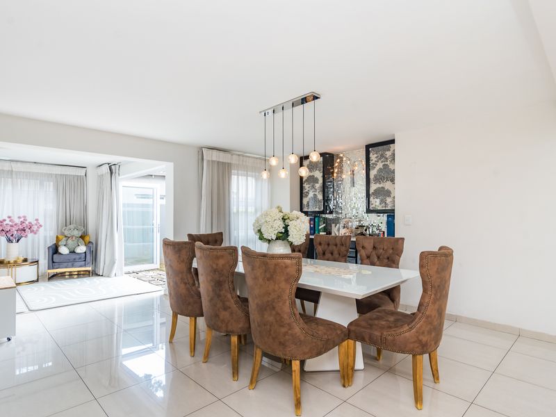 A Home Like No Other- Both Modern and Elegant - Photo 8