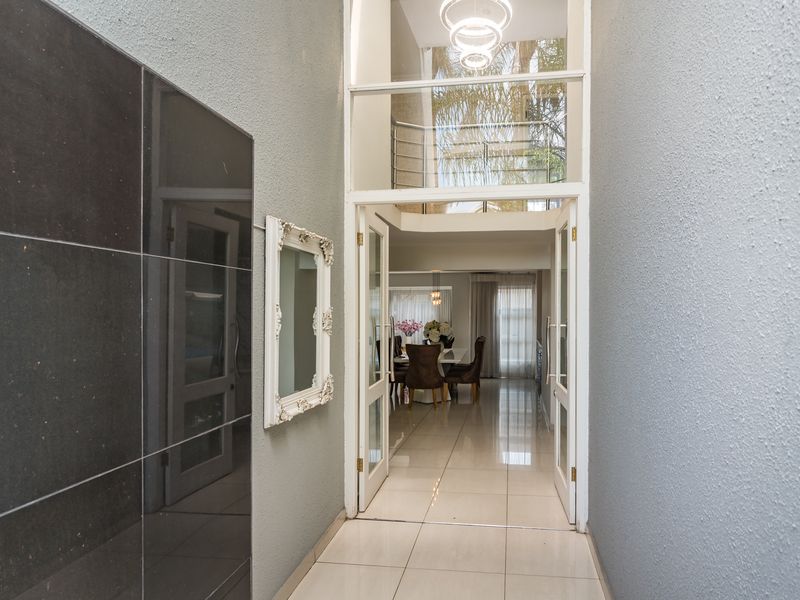 A Home Like No Other- Both Modern and Elegant - Photo 5