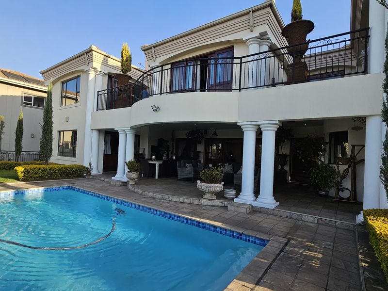 READY TO MOVE IN PROPERTY - Photo 2