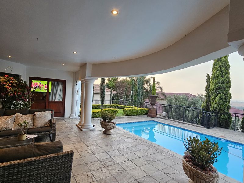 READY TO MOVE IN PROPERTY - Photo 3