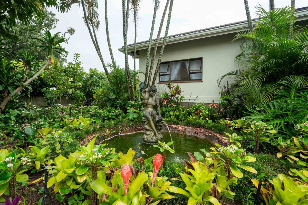 Elite Multi-Wing Coastal Estate - Photo 3