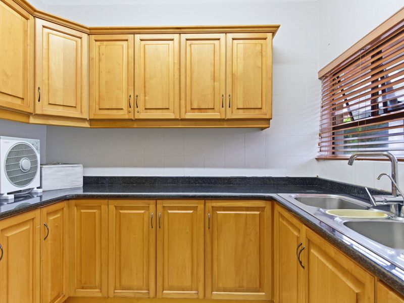 Elite Multi-Wing Coastal Estate - Photo 10