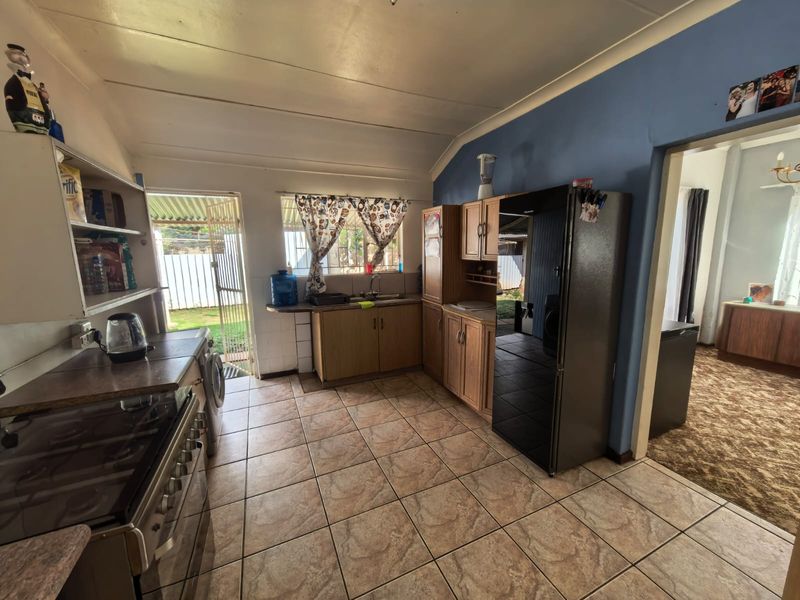 Family home for sale in Parys - Photo 7