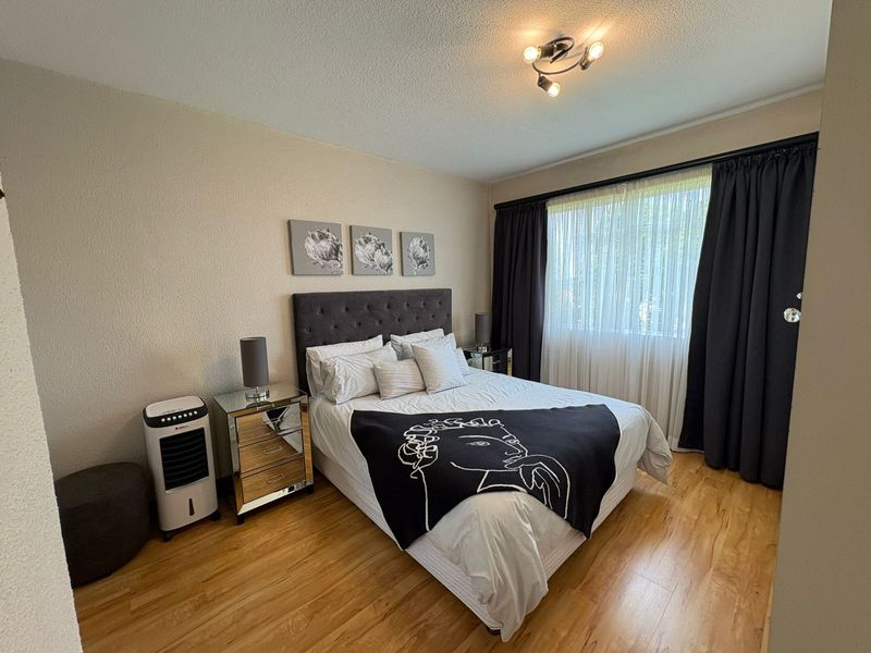 Apartment Pending Sale In Germiston - Photo 7