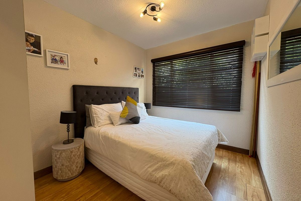 Apartment Pending Sale In Germiston - Photo 5