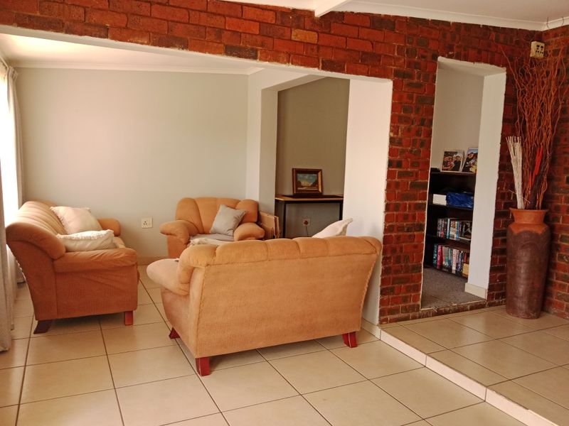 3 Bedroom 2 Bathroom Alberton North Gauteng - Photo 9