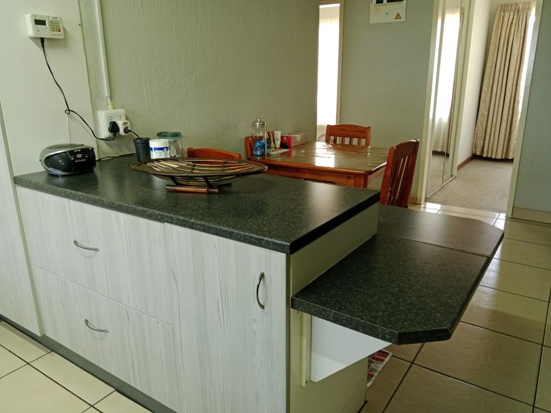 3 Bedroom 2 Bathroom Alberton North Gauteng - Photo 6
