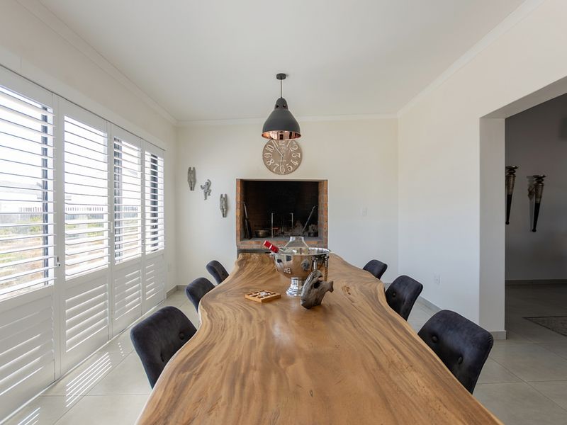 Exclusive Mandate: Coastal Luxury in Britannia Bay - Photo 10