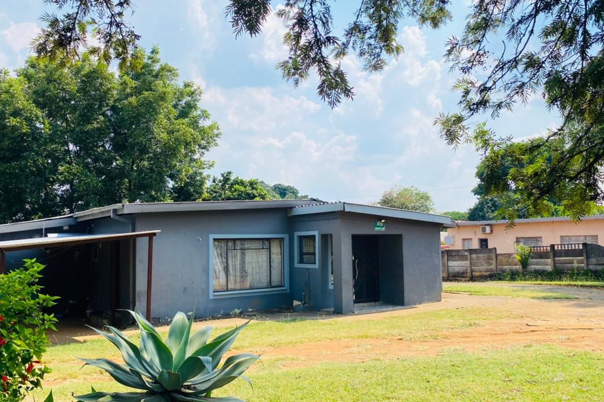 Income-Generating Investment Property for sale Louis Trichardt - Photo 5