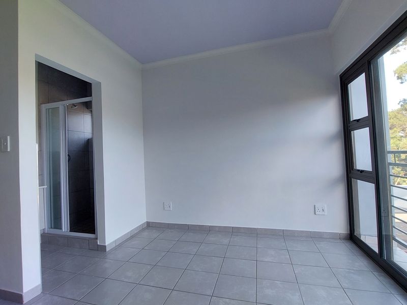 Brand new double storey, 2-bedr, 2-bathr unit, garden + garag for sale directly from the developer - Photo 9