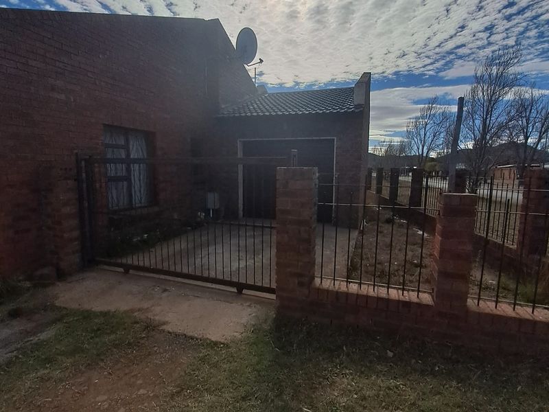 3 bed townhouse to let in Laurie Dashwood Park - Photo 3