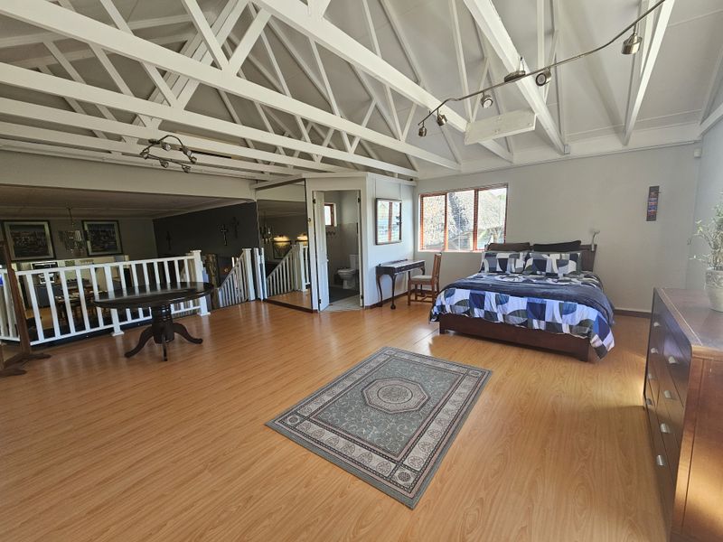 Beacon Bay - Fully Furnished, modern Garden flat with secure parking - Photo 6