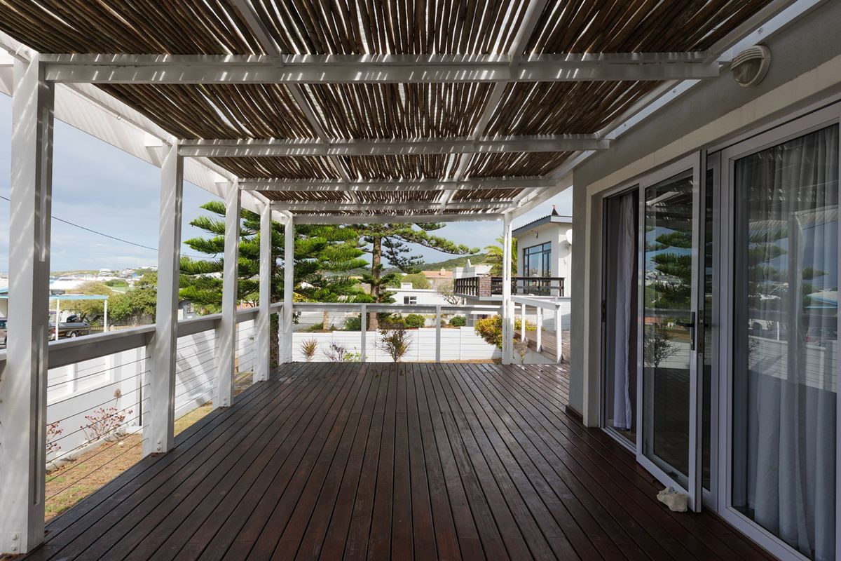 Come and Live the Agulhas Lifestyle! - Photo 3