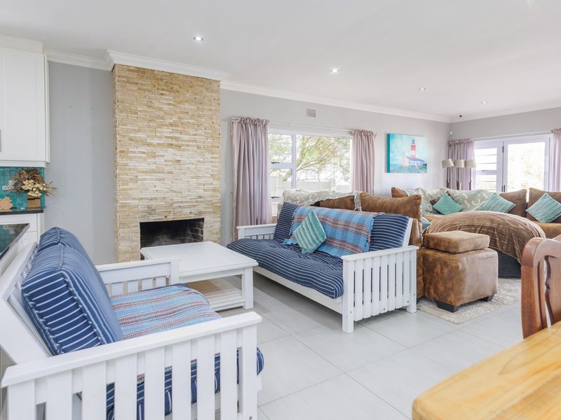 Come and Live the Agulhas Lifestyle! - Photo 9