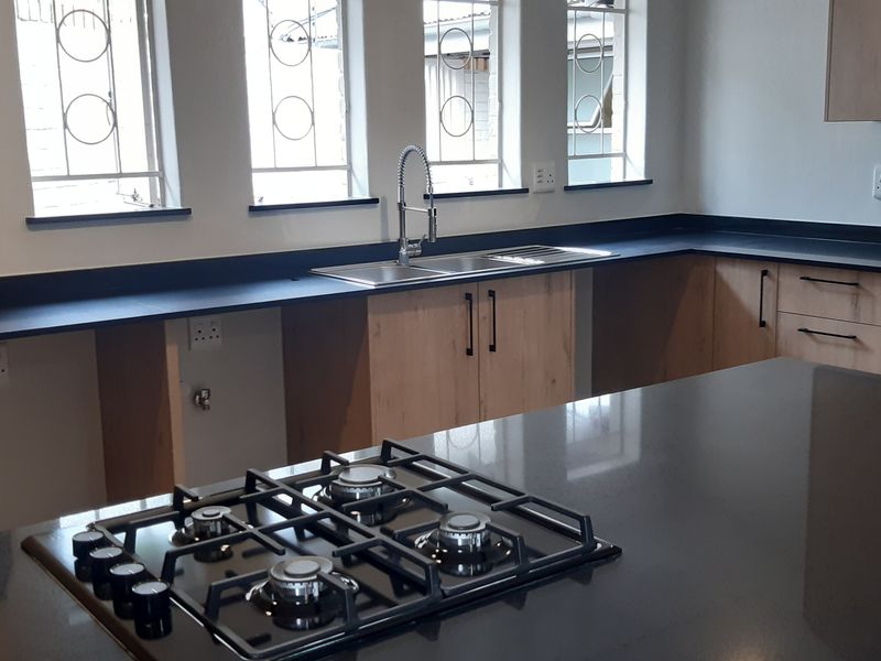 A Real Cutie Pie - Photo 2