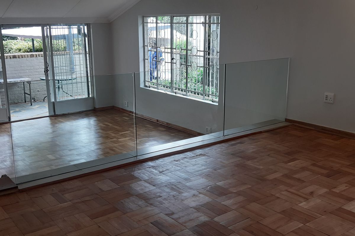 A Real Cutie Pie - Photo 4