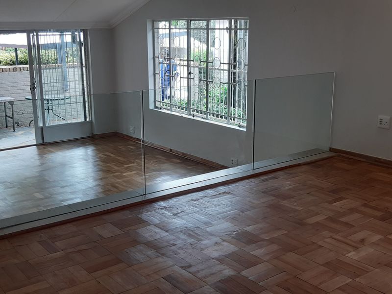 A Real Cutie Pie - Photo 4