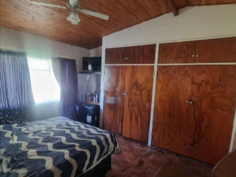 Beautiful 4 Bedroom House for Sale in Sasolburg Ext 5 - Photo 7