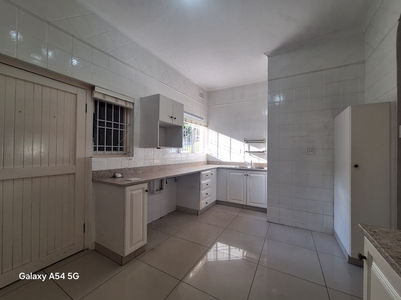 Prime Investment Opportunity – Walking Distance to UKZN - Photo 4