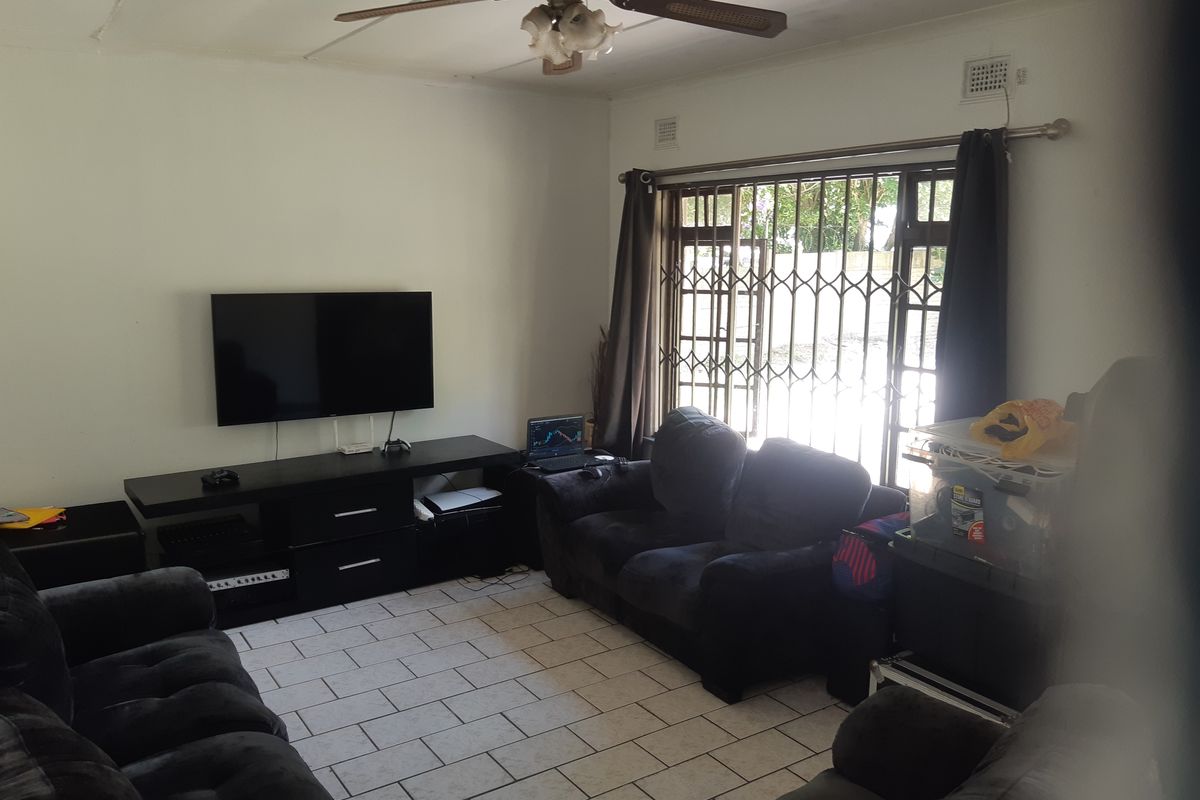 Discover Your Dream Retreat in null, null! - Photo 5