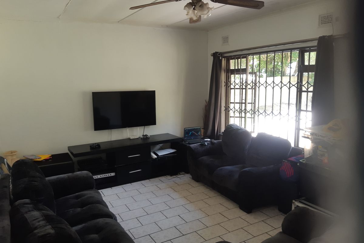 Discover Your Dream Retreat in null, null! - Photo 4