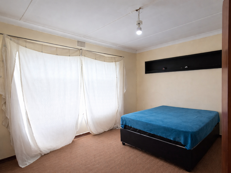 Spacious Family Home or Business Opportunity To Rent in Rensburg, Heidelberg - Photo 5