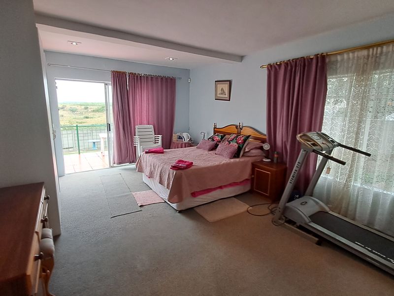 Spacious Family Home – Nature on Your Doorstep! - Photo 6