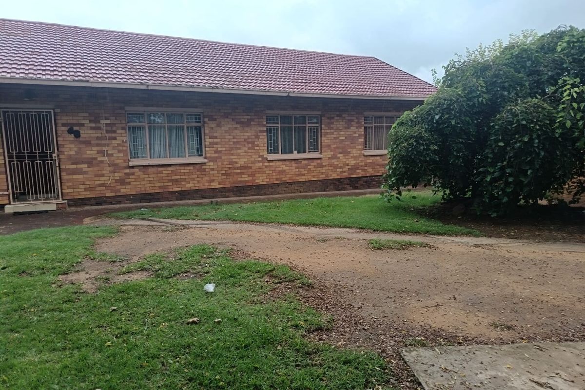 A dream location packed with Potential - Photo 2