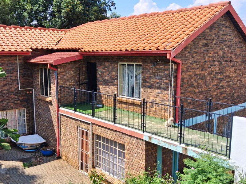 Property for Sale in Schoemansville, Hartbeespoort - Photo 4