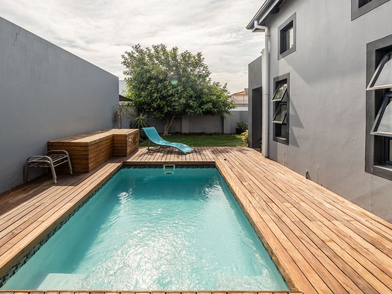 Charming freestanding  3beds, 2 baths house for sale in Parklands North! - Photo 2