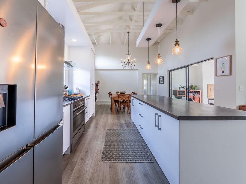 Charming freestanding  3beds, 2 baths house for sale in Parklands North! - Photo 7