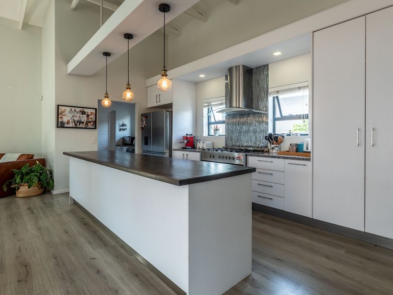 Charming freestanding  3beds, 2 baths house for sale in Parklands North! - Photo 6